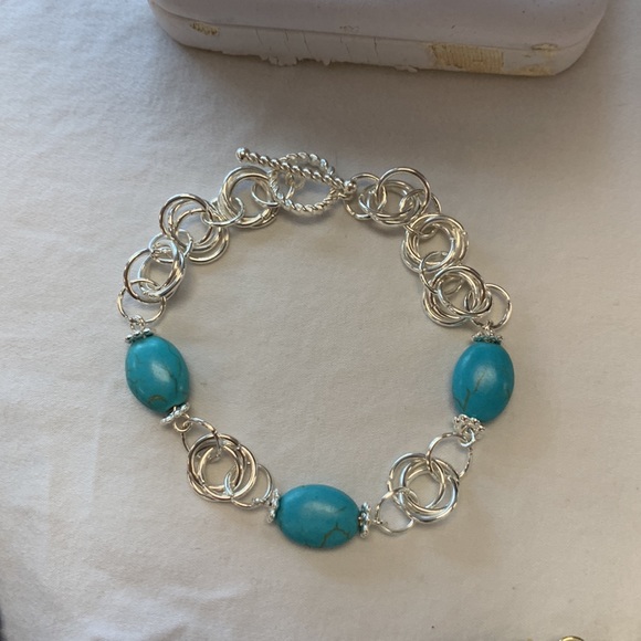 Turquoise and Chainmaille Jewelry Set - Picture 7 of 8